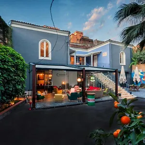  Ostello The Yard Italia